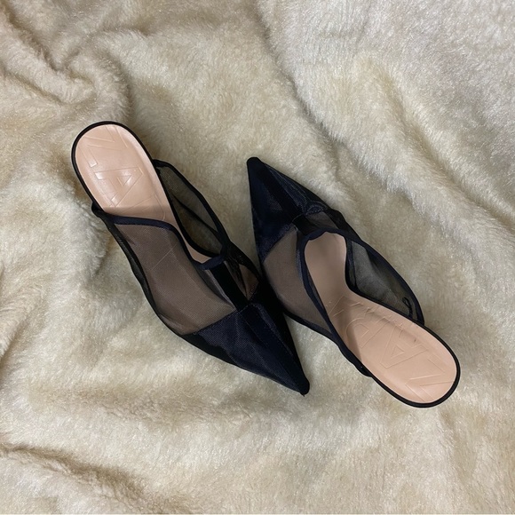 𝅺NWOT Zara Mesh Heels - Picture 3 of 11